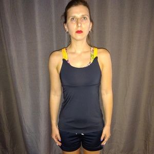 Oiselle Shimmel Tank size 04